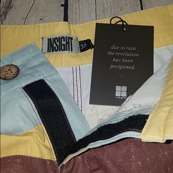 INSIGHT MENS 32W BOARD SHORTS - Picture 2 of 4